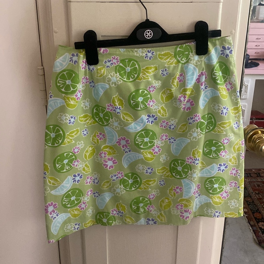 Classic Lilly Pulitzer!  Great condition! Fun summer print🌸
